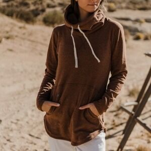 DESO TALLAC PULLOVER Long Sleeve FLEECE‎ Made in USA WOMEN Medium ROSEWOOD